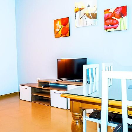 Apartamentos Garaje & Aire & Wifi & Solo Familias Y Parejas Conil De La Frontera Bagian luar foto