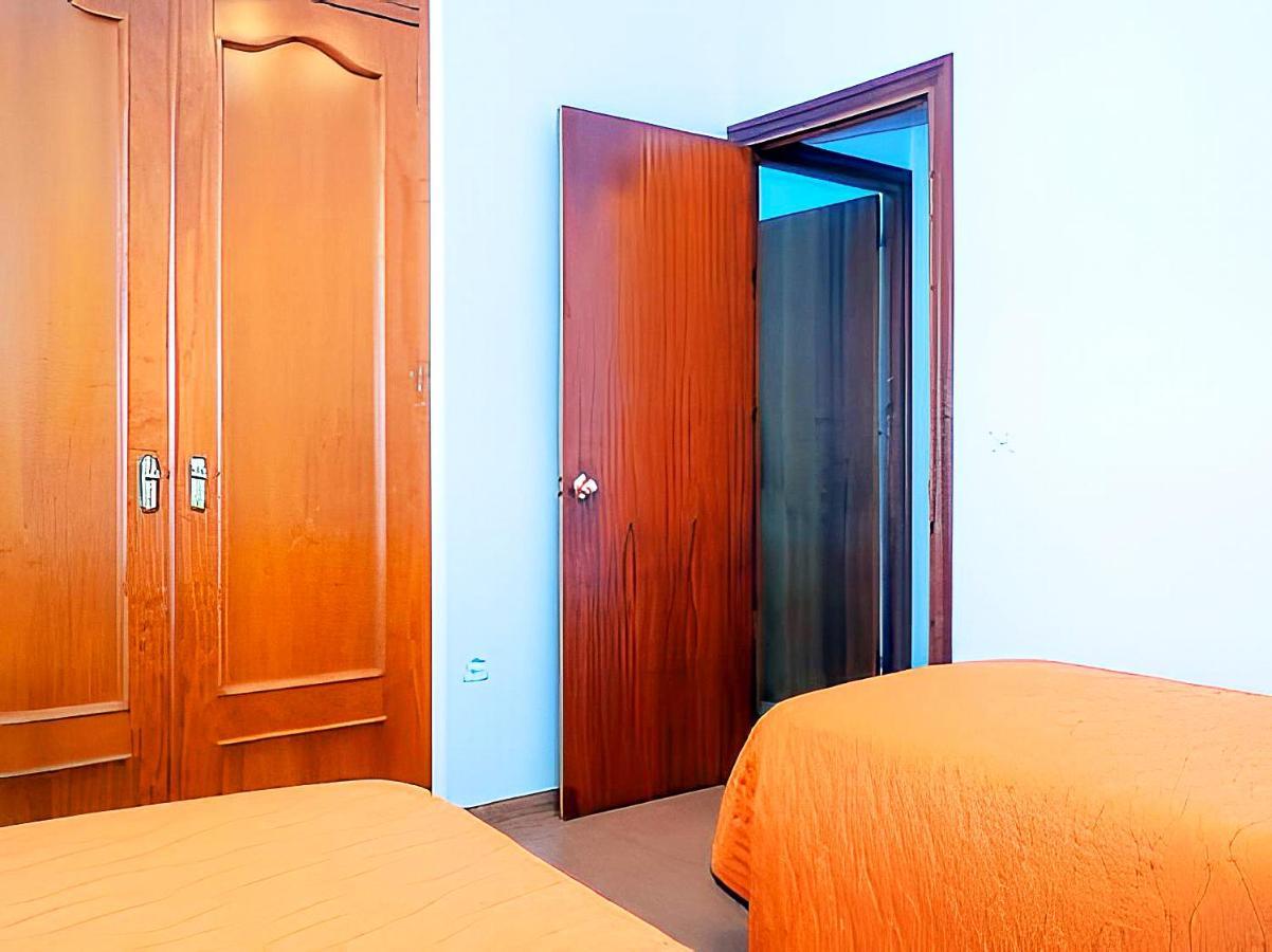 Apartamentos Garaje & Aire & Wifi & Solo Familias Y Parejas Conil De La Frontera Bagian luar foto