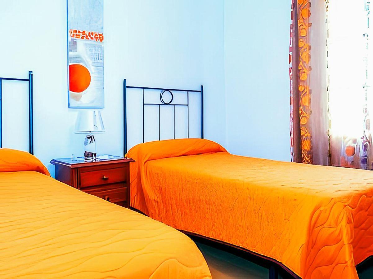 Apartamentos Garaje & Aire & Wifi & Solo Familias Y Parejas Conil De La Frontera Bagian luar foto