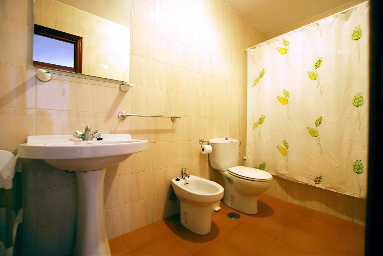 Apartamentos Garaje & Aire & Wifi & Solo Familias Y Parejas Conil De La Frontera Bagian luar foto