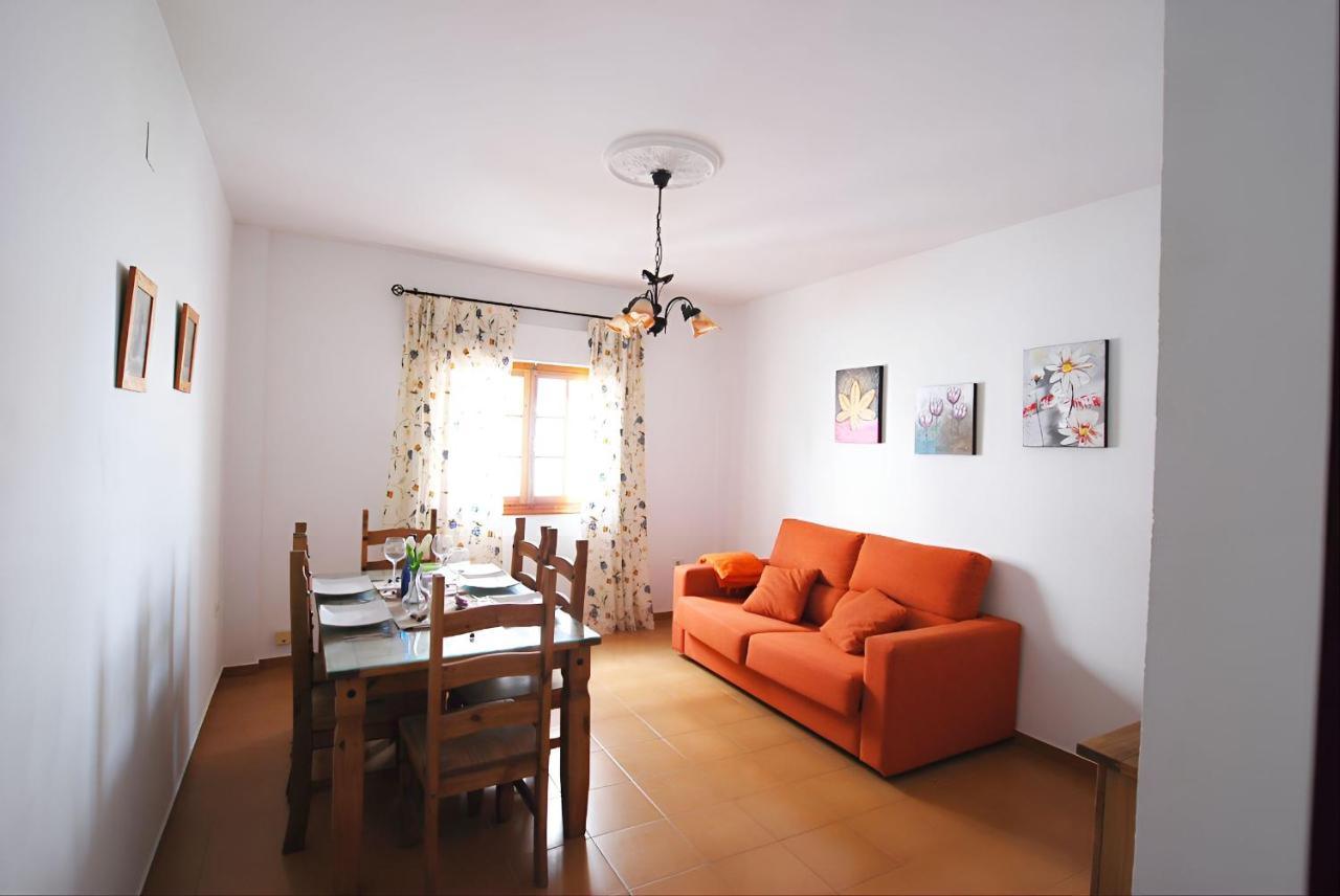 Apartamentos Garaje & Aire & Wifi & Solo Familias Y Parejas Conil De La Frontera Bagian luar foto